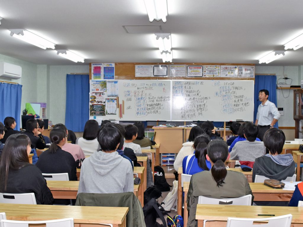 幸進学院 団体クラス 授業風景
